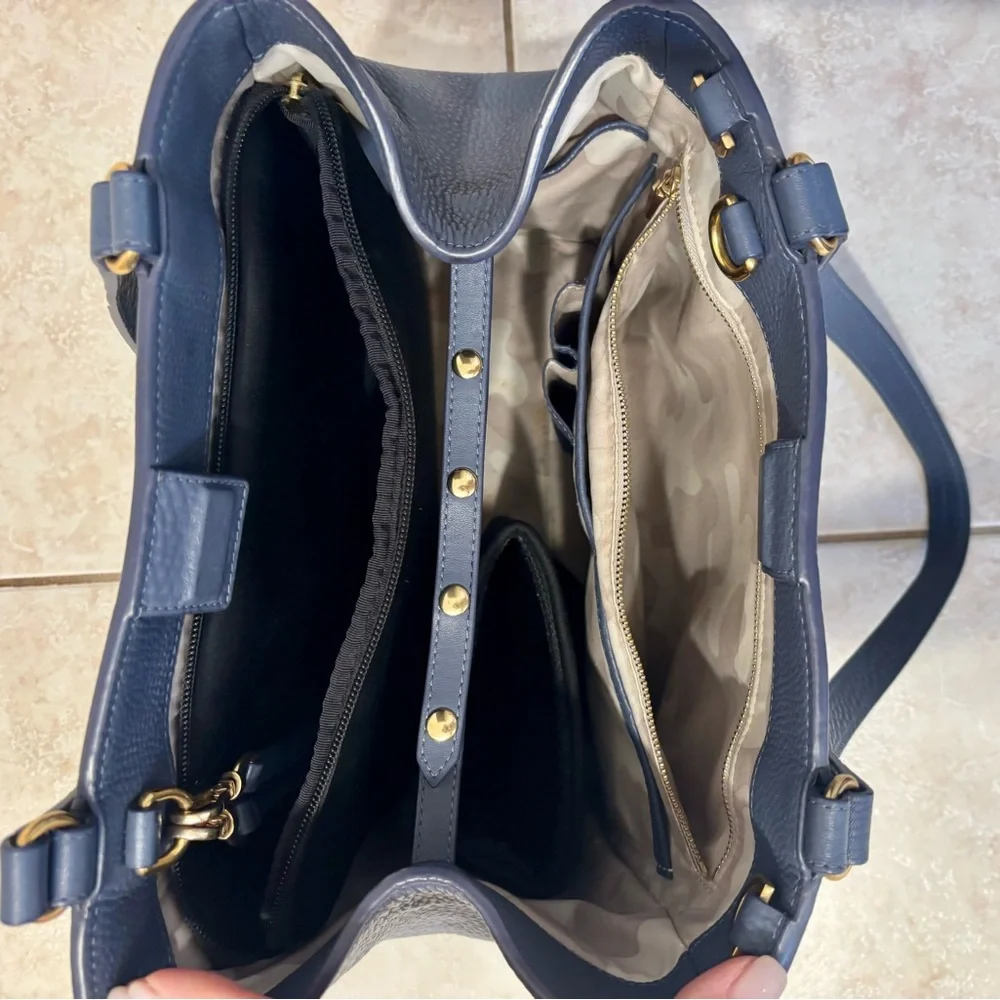 Dagne Dover Ash Blue Allyn Tote in Pebbled Leather with Gold Hardware - Picture 5 of 7